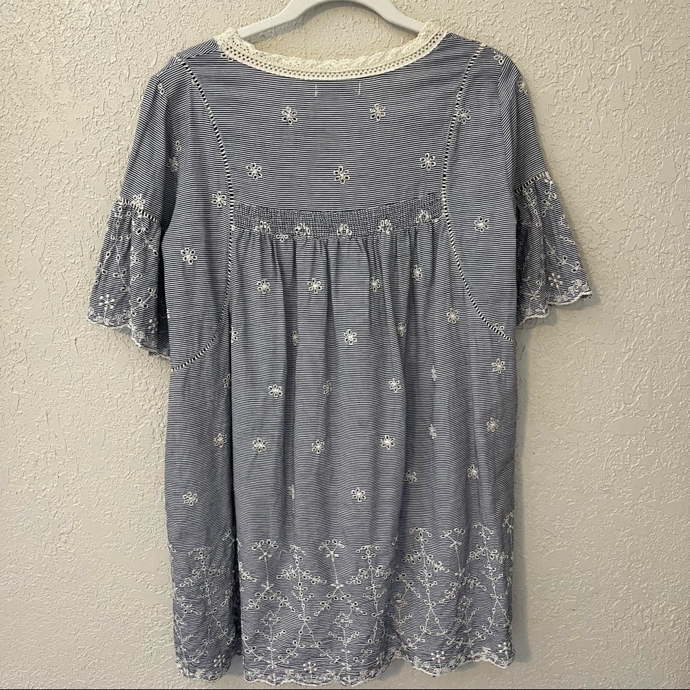 Zara 100% cotton bell sleeve eyelet mini dress with pockets medium, blue - Picture 2 of 10